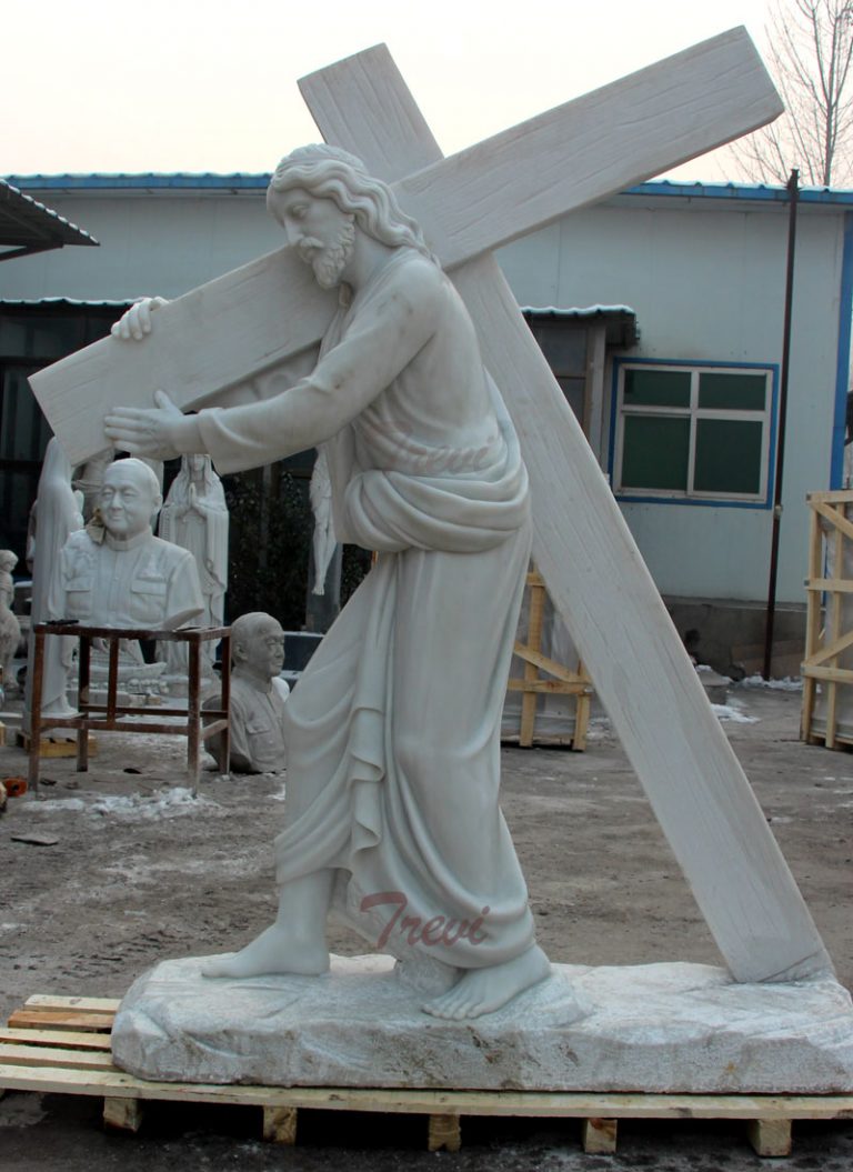 Catholic jesus carrying cross statue outdoor religious garden statues